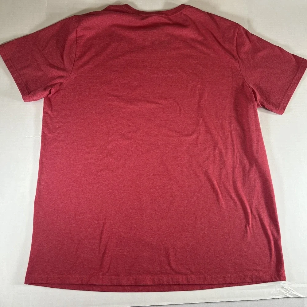 Disney Store GRUMPY Hash Tag‎ Selfie Red Tee Shirt Adult Size 2XL